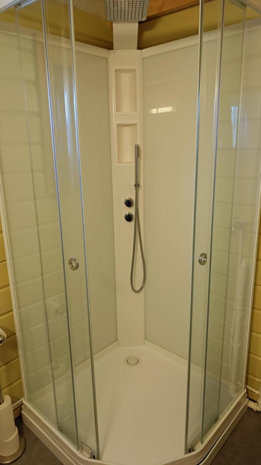 Bortersia Holiday Home Sorvagen Quarto foto